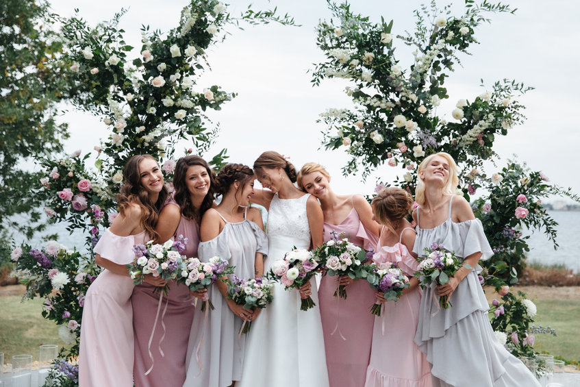 How to Plan a Wedding in 6 Months - A Complete Guide How to Plan a Wedding in 6 Months - A Complete Guide