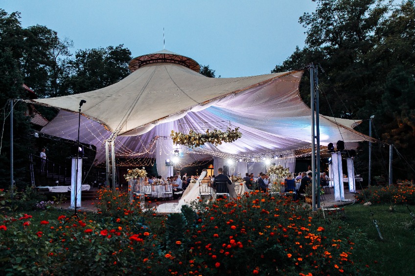 festival wedding theme