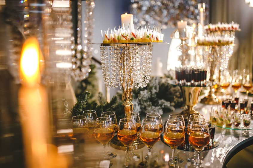 10 Creative Wedding Theme Ideas To Dazzle Your Guests unique wedding theme
