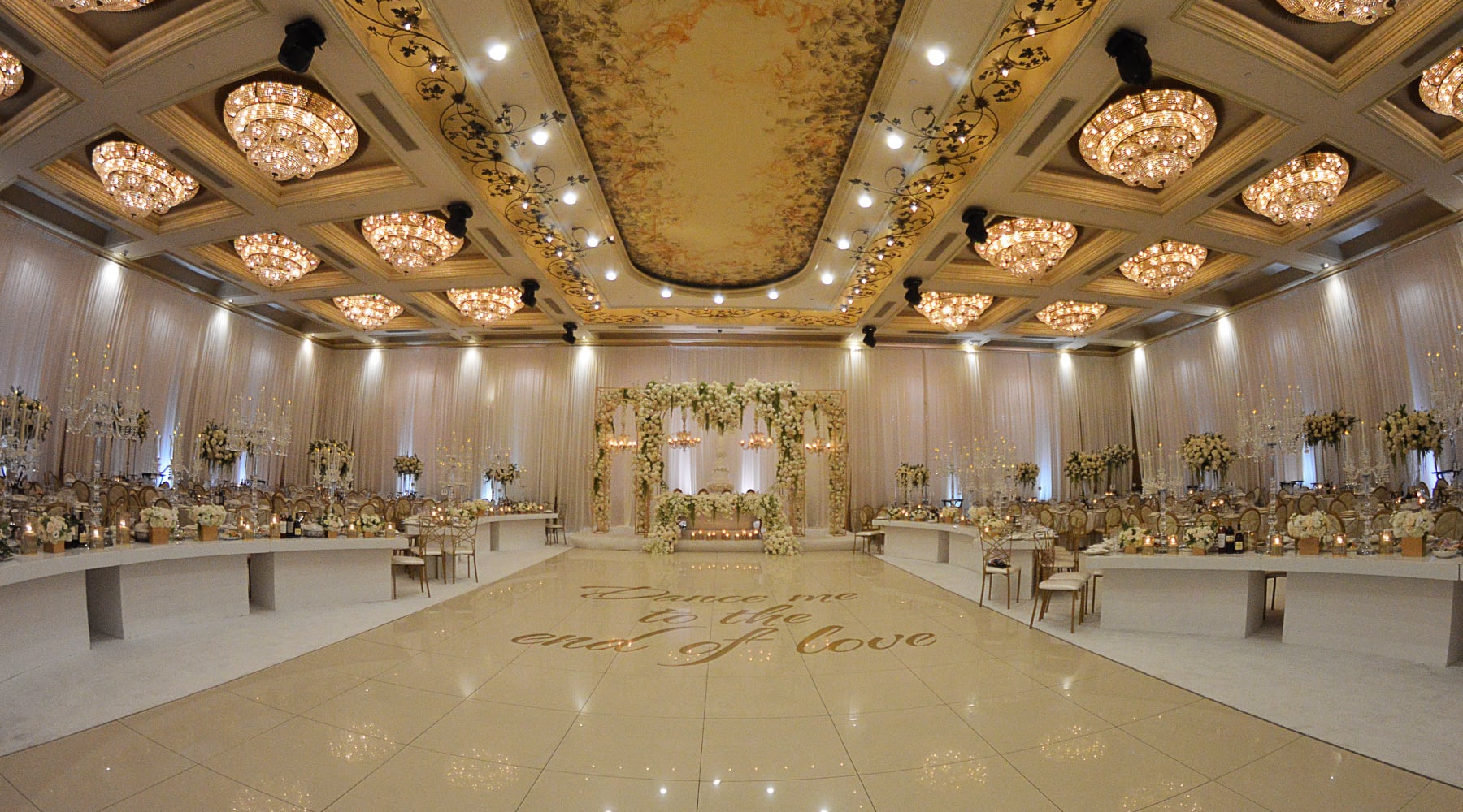 Renaissance Banquet Hall - Grand Ballroom