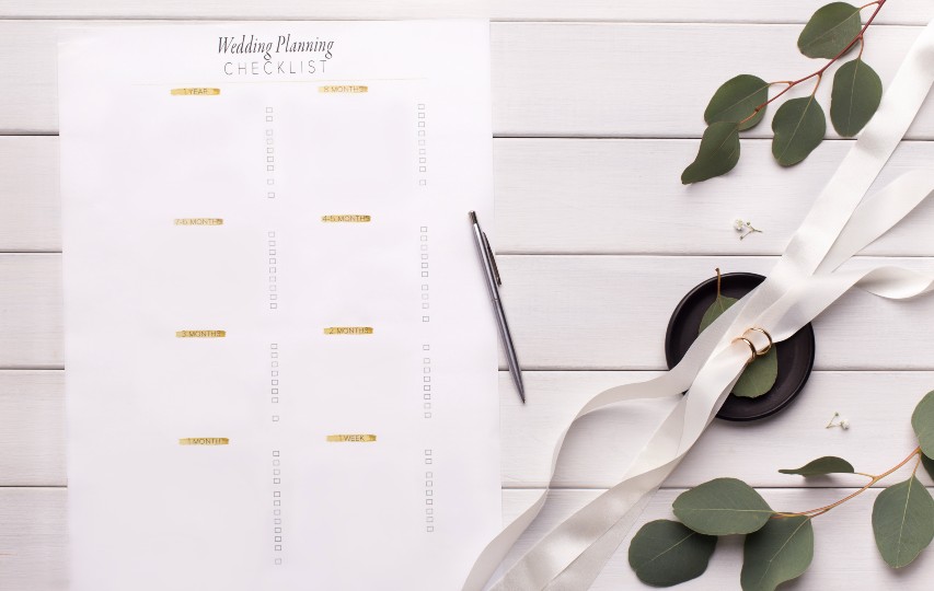 detailed wedding checklist feature image