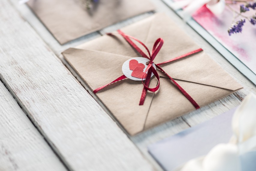 A Detailed Wedding Checklist - Complete Guide wedding invitations